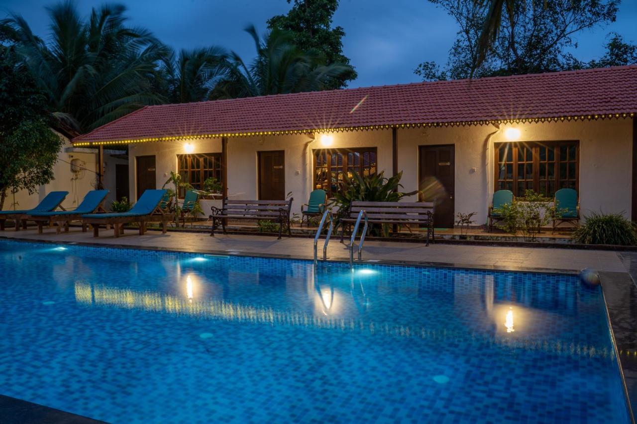 Dhanrains Moonlight Retreat Cottages 帕罗林 外观 照片